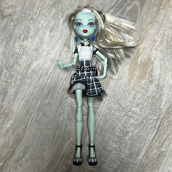Other - Monster High Ghouls Alive! Frankie Stein Doll